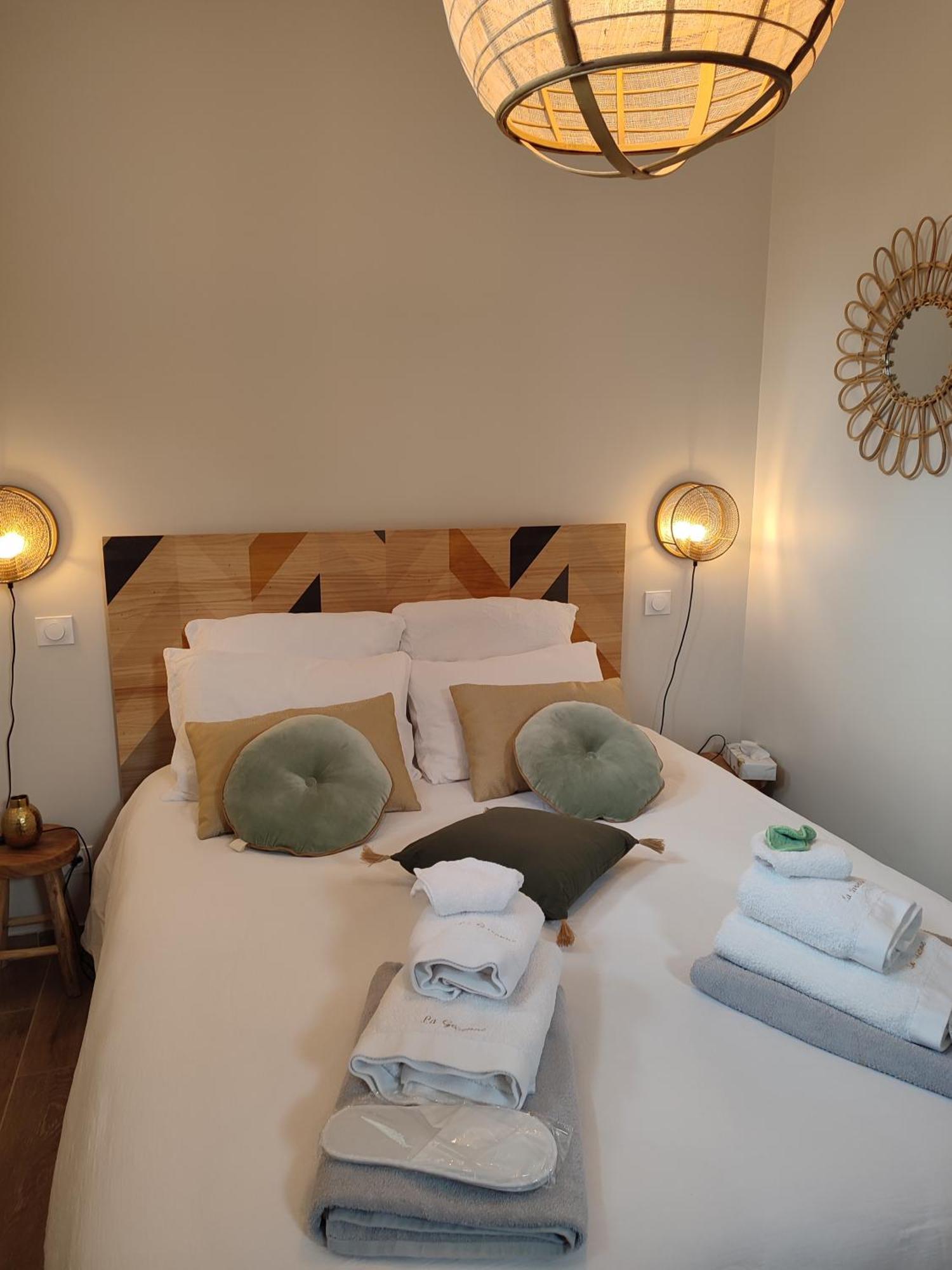 Bed and Breakfast Demeure De La Garenne Montmirail  Exterior foto